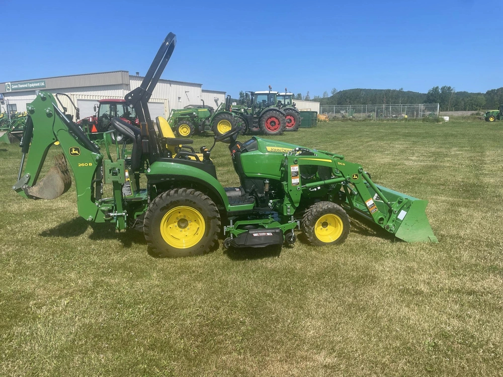 2024 John Deere 2025r alt