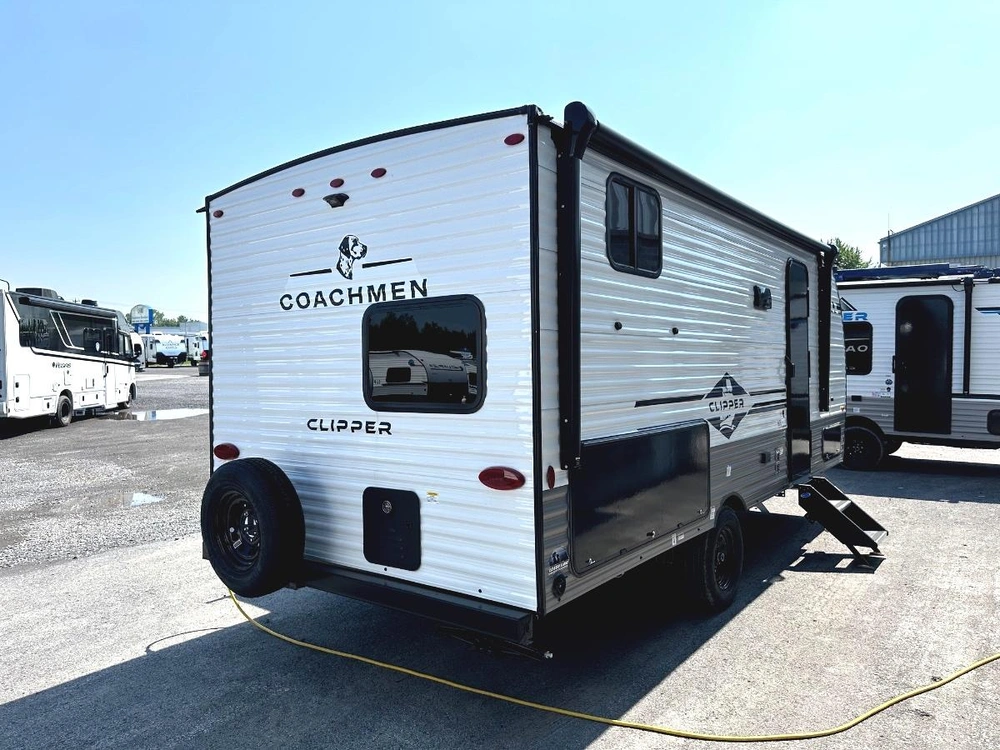 Coachmen Clipper 18dbs 2027 alt