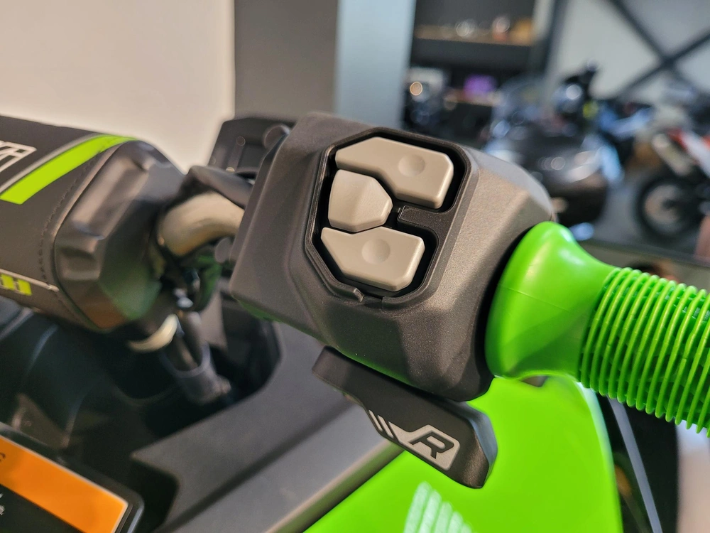 Kawasaki Stx 160r *3.99%/84 Mois💳 2026 alt