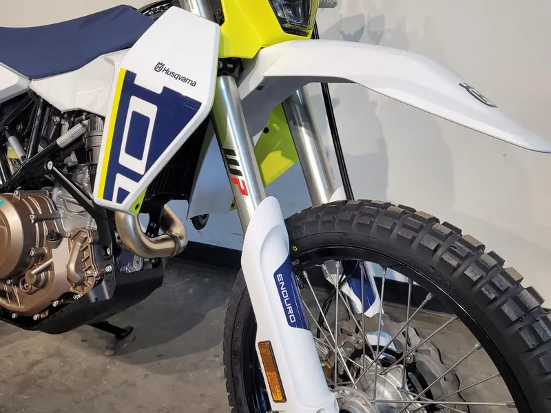 2027 HUSQVARNA 701 ENDURO *À partir de 3.99%