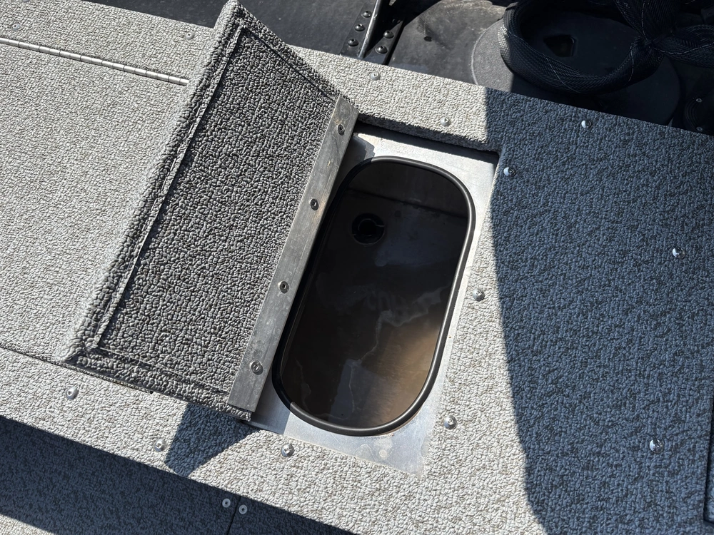 2026 Crestliner 1850 Pro Tiller alt