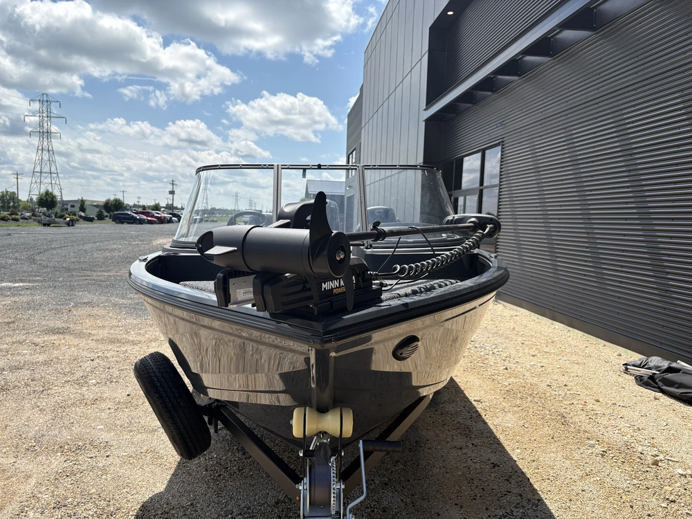2025 Crestliner 1750 Hawk Wt Jumpseat - Gun Metal alt