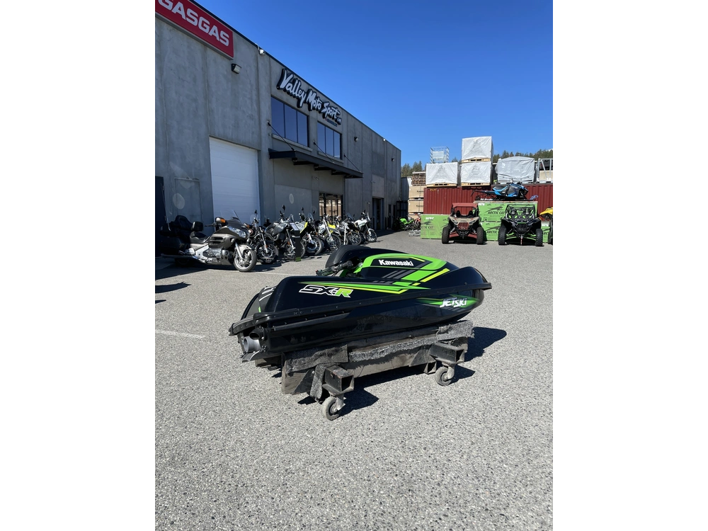 2019 Kawasaki Sx-r alt