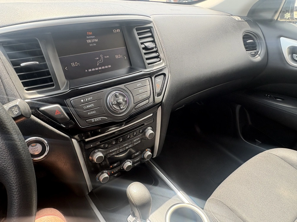 2017 Nissan Pathfinder alt