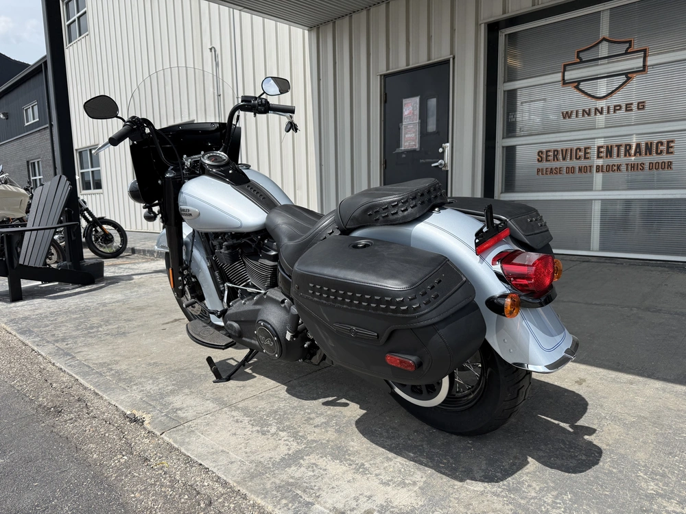 2024 Harley-davidson Flhcs - Heritage Classic *new Bike. Clearance Price.* alt