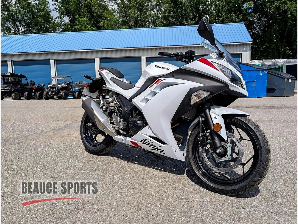 2026 Kawasaki Ninja 300 Blanc 🎯 Sport Bike Low Registration Cost R3 Rc390 Cbr300r Beginner Daily Rider 🟢 alt