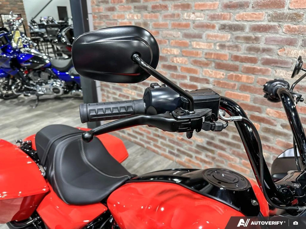 2026 Harley-davidson Road Glide alt