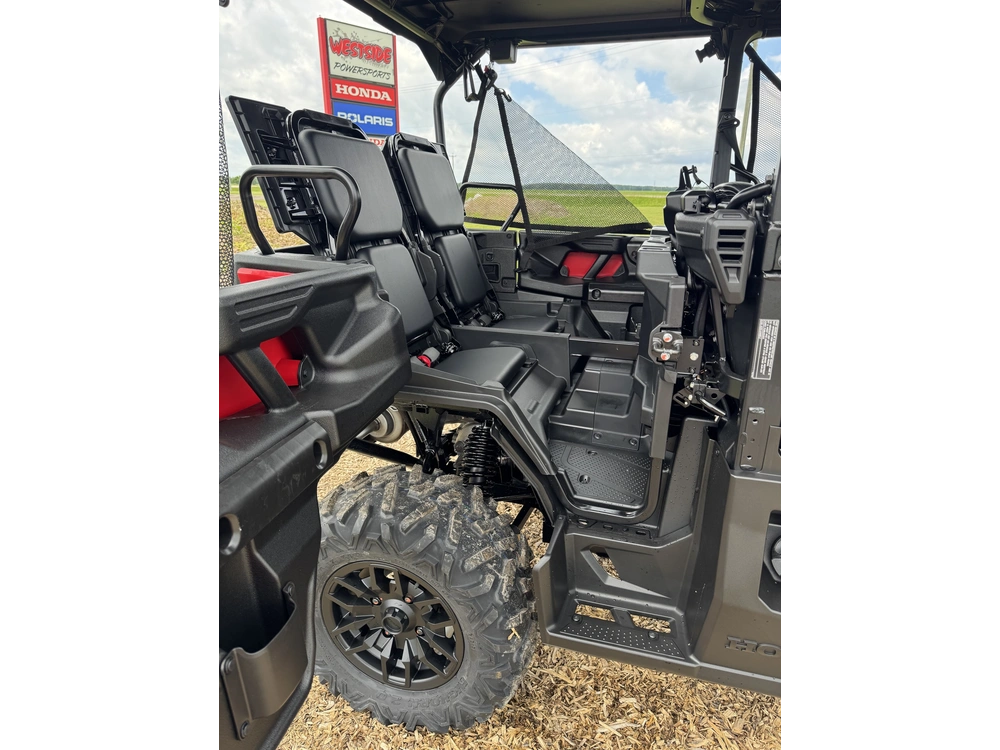 2026 Honda Pioneer 1000-5p Dlx, Red alt
