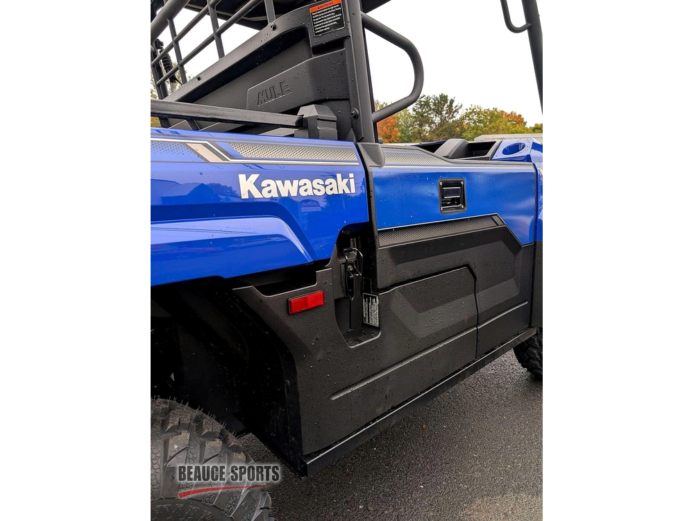 2025 Kawasaki Mule Pro Mx Eps Le Disponible Pour L'est Du Québec alt
