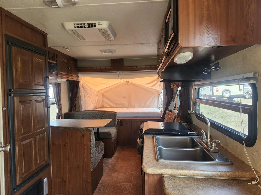 2012 Forest River Flaggstaff Shamrock T 19 alt