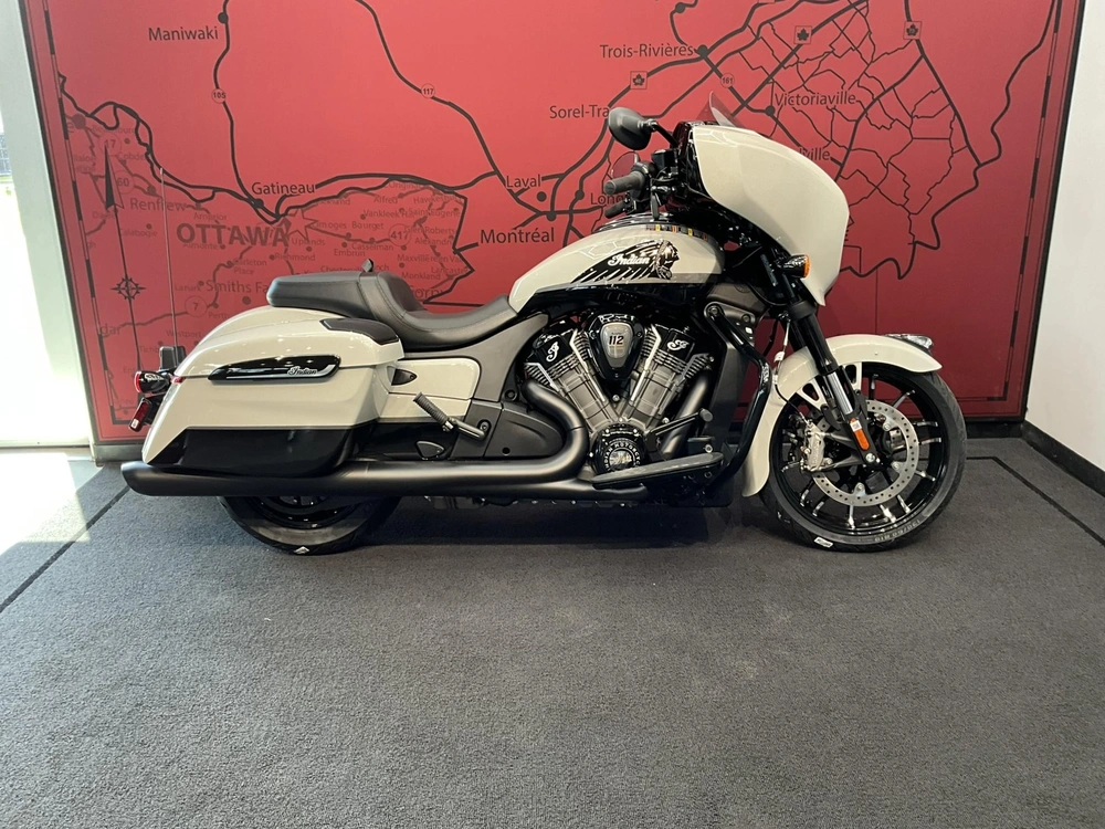 Indian Motorcycle Chieftain Powerplus Dark Horse + 112 & Ensemble Audio Powerband 2026 alt