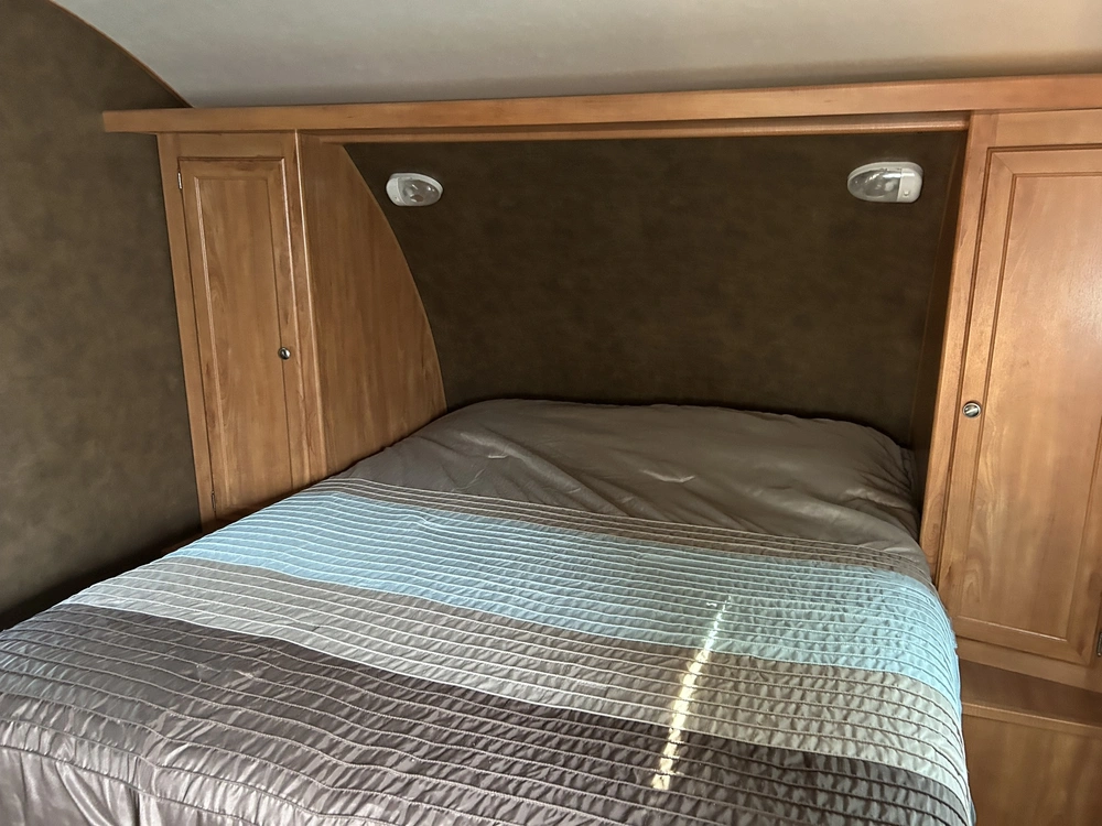 Shasta Oasis 26rl 2014 alt
