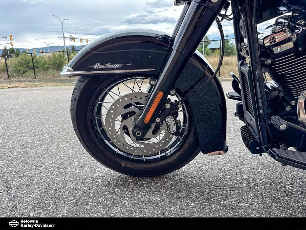 2026 Harley-davidson Flhc - Heritage Classic alt