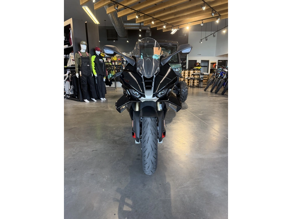 Bmw S1000rr 2026 alt