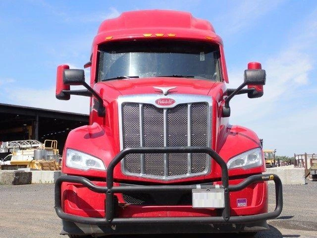 Peterbilt 579 2024
