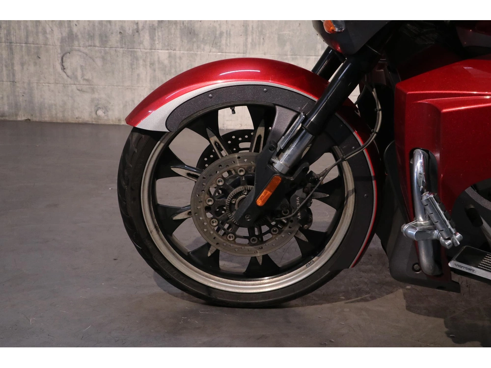 Victory Motorcycles Magnum 2015 alt