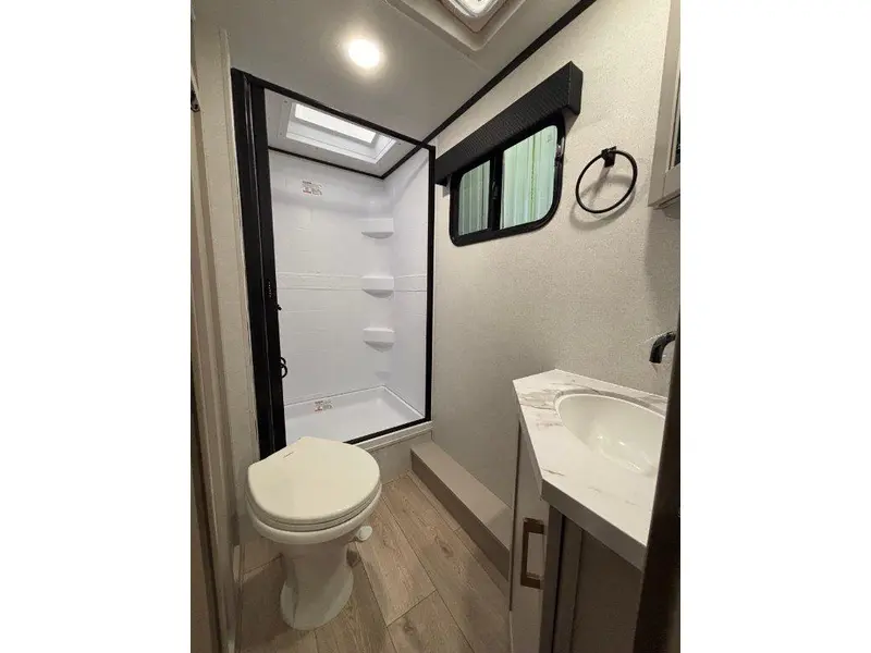2027 Jayco Jay Feather 25BH