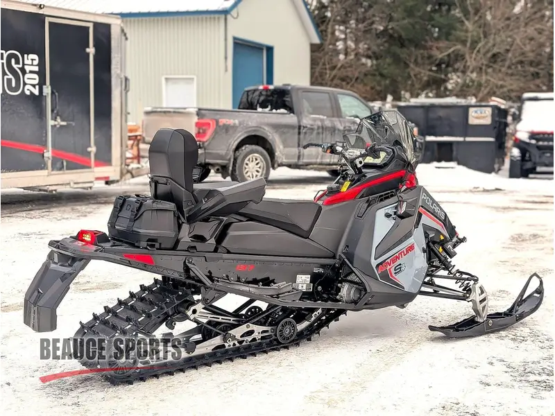 2025 Polaris PROSTAR S4 INDY ADVENTURE X2 137 ***VENDU***