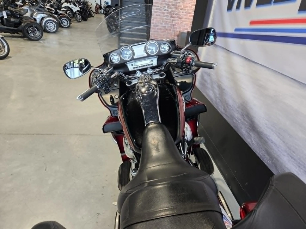 Kawasaki Vulcan 1700 Voyager 2010 alt
