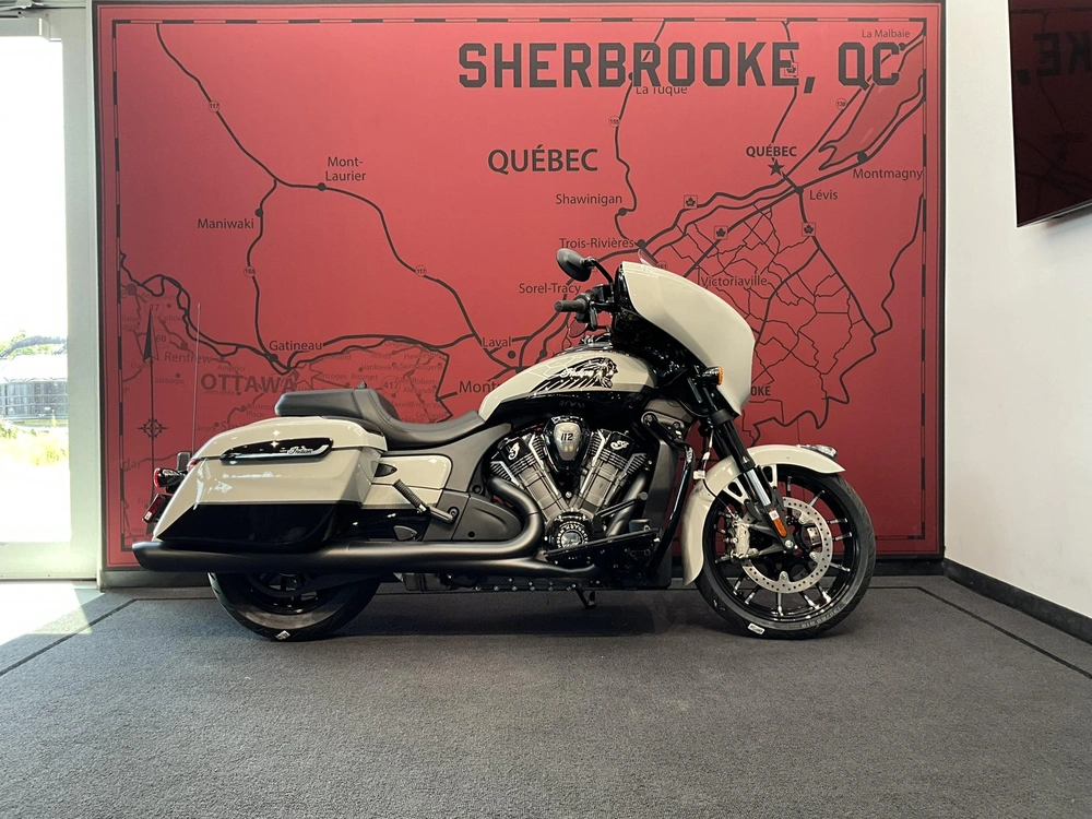 Indian Motorcycle Chieftain Powerplus Dark Horse + 112 & Ensemble Audio Powerband 2026 alt