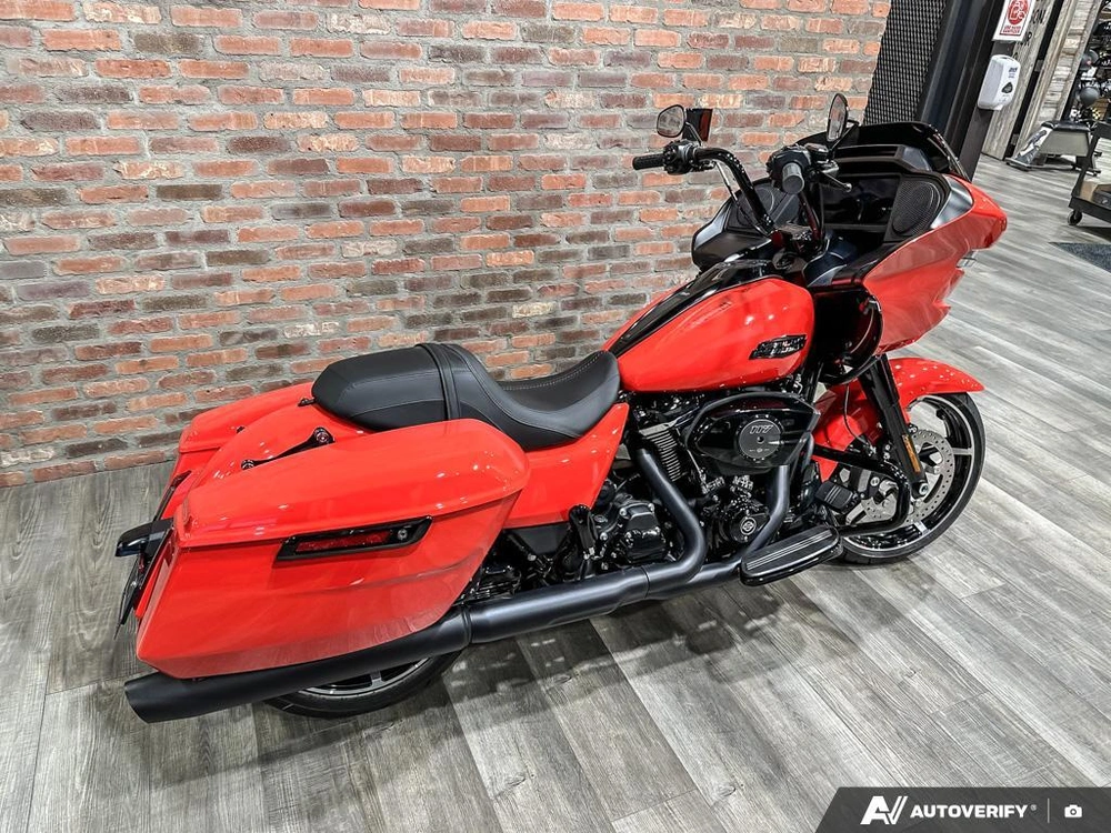 2026 Harley-davidson Road Glide alt