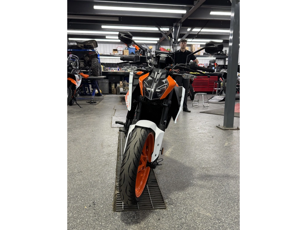 2024 Ktm 250 Duke alt