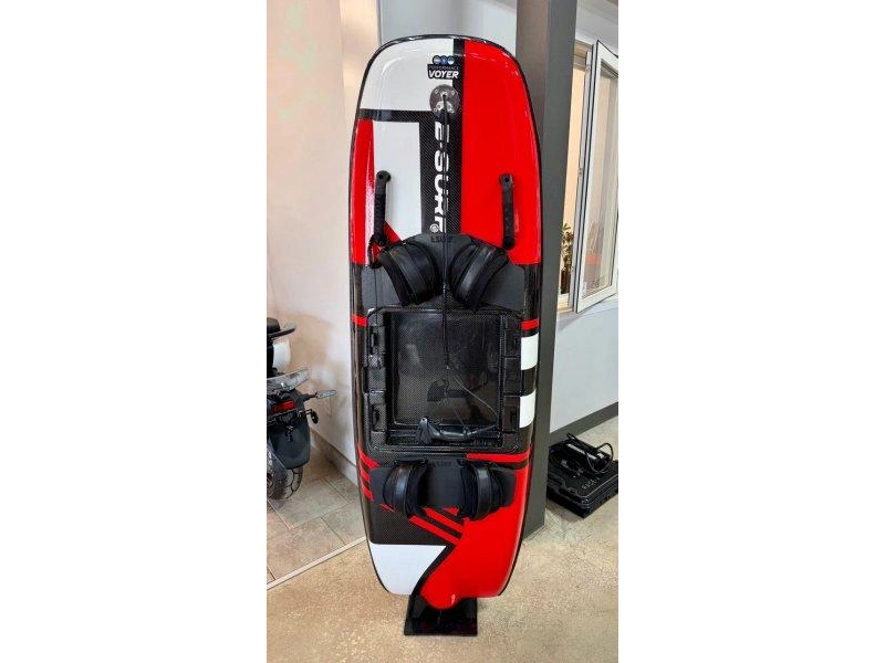 E-surf Race-x 2023 alt