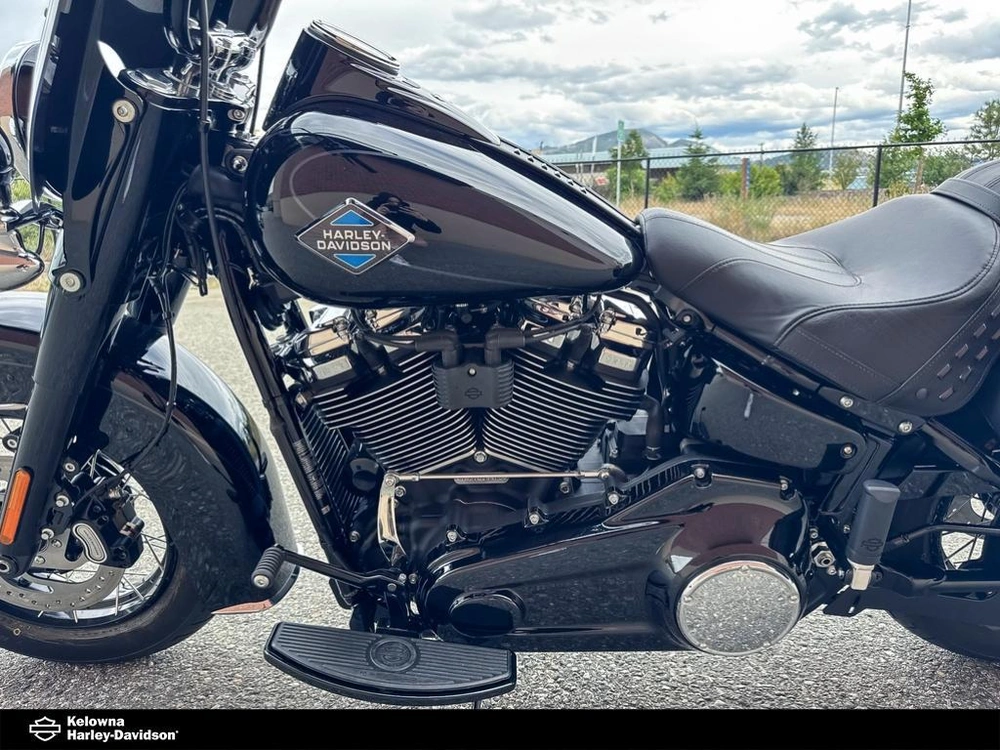2026 Harley-davidson Flhc - Heritage Classic alt