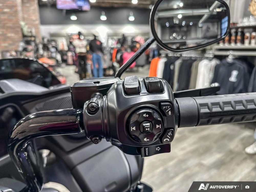 2026 Harley-davidson Road Glide alt
