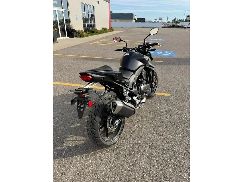 2025 Honda 750 Hornet