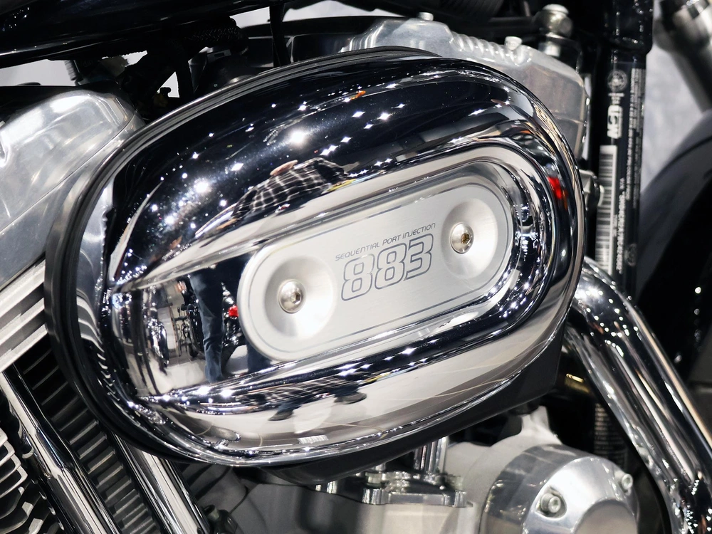 2011 Harley-davidson Sportster Superlow Xl883l alt