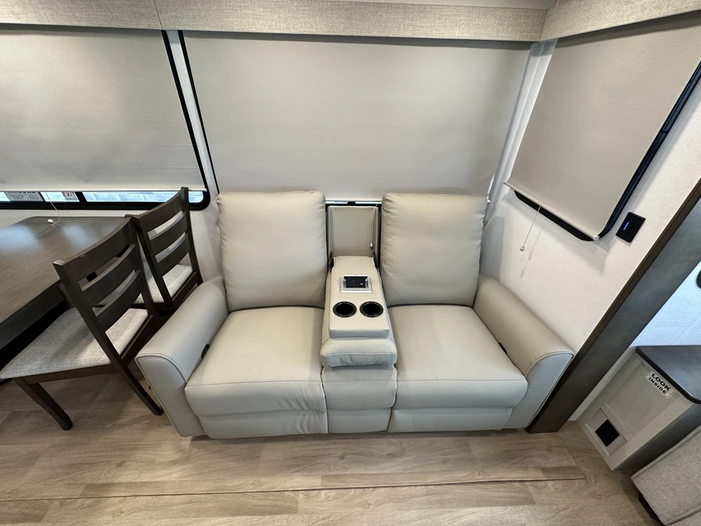 Alliance Rv Avenue 29rl 2027 alt