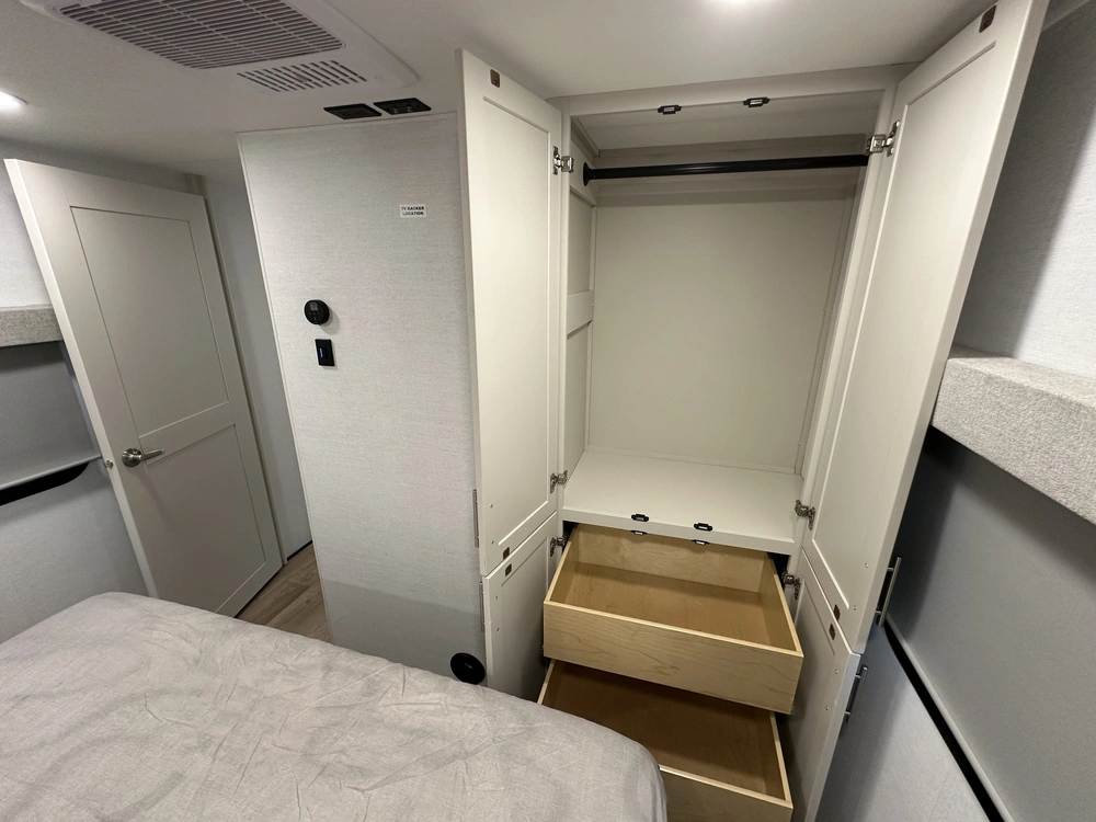 Alliance Rv Avenue 29rl 2027 alt