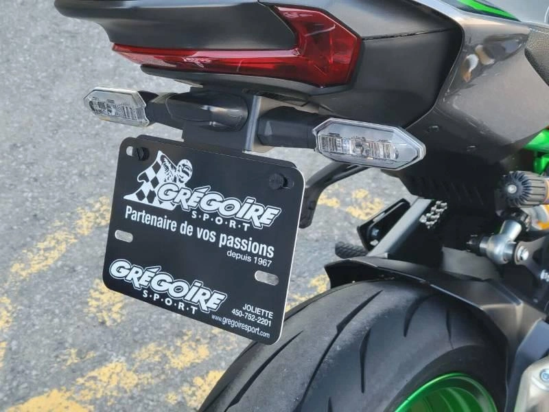Kawasaki Z900 Se 2025 alt