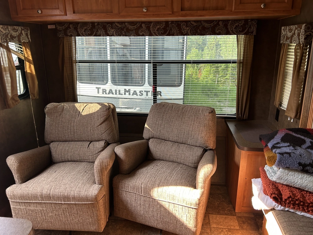 Shasta Oasis 26rl 2014 alt