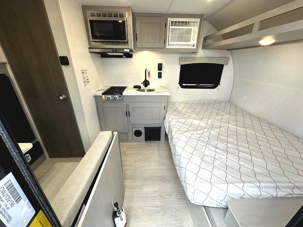 2027 Coachmen Clipper 12rd alt