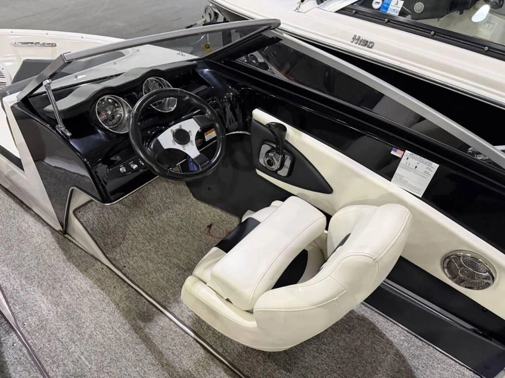 2014 Glastron 187 Gt alt
