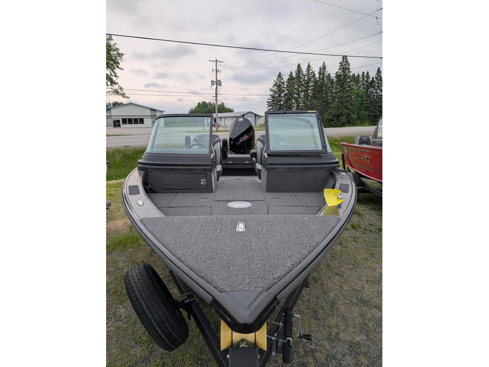 2026 Lund Boat Co 1975 Pro V Sport alt