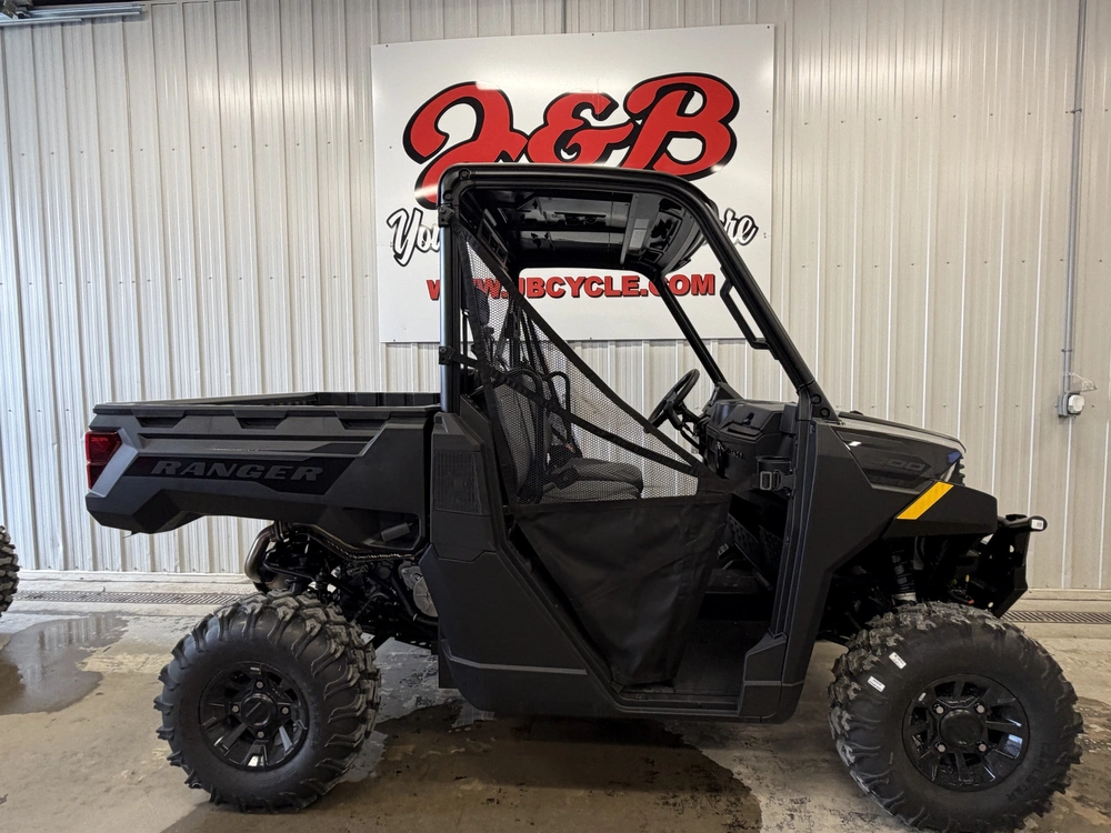 2026 Polaris Ranger 1000 Premium Gray alt
