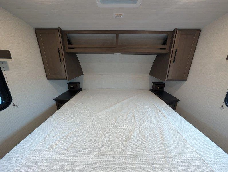 Keystone Rv Cougar 2100ml 2027 alt