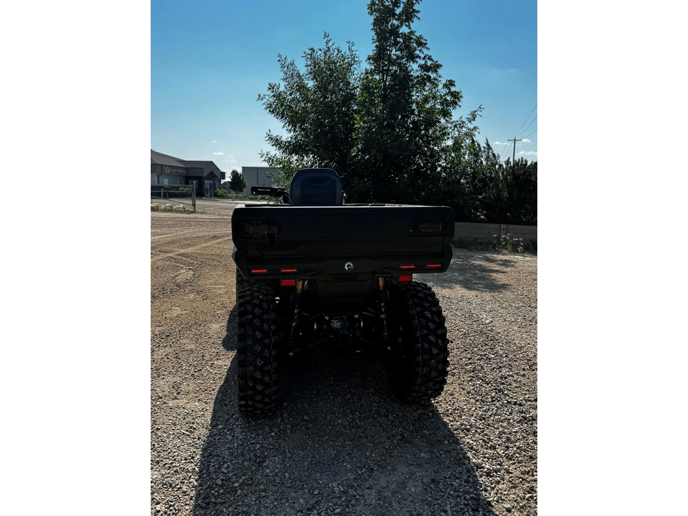2026 Can-am Outlander Max 6x6 1000 alt