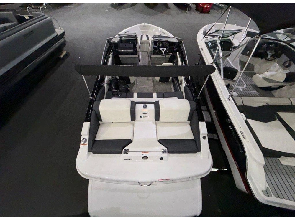 2014 Glastron 187 Gt alt