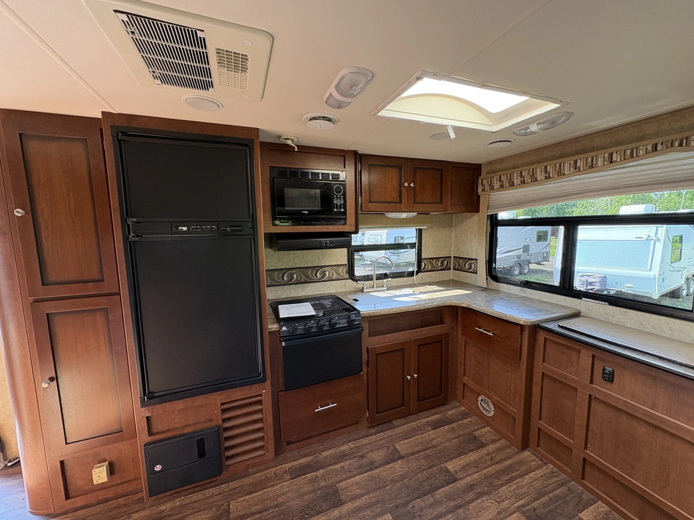2013 Kodiak 242rels alt
