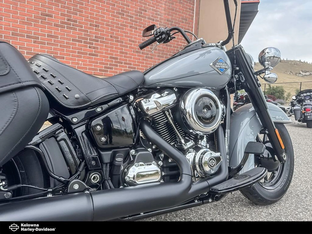 2026 Harley-davidson Flhc - Heritage Classic alt