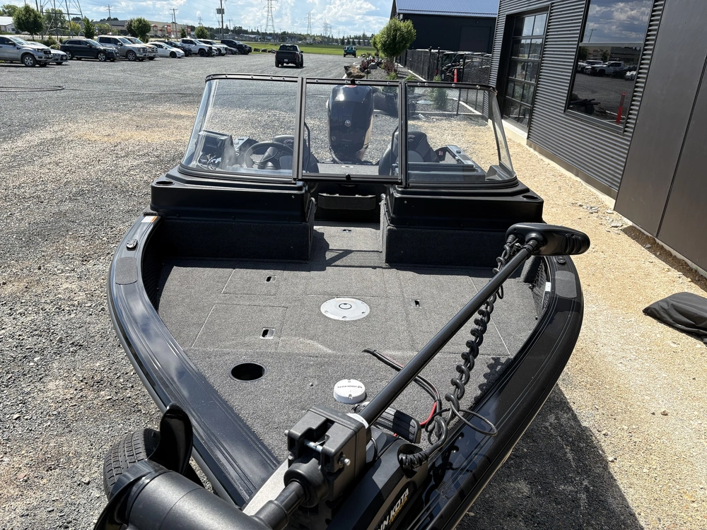 2026 Crestliner 1750 Fish Hawk Wt Jumpseat Black alt