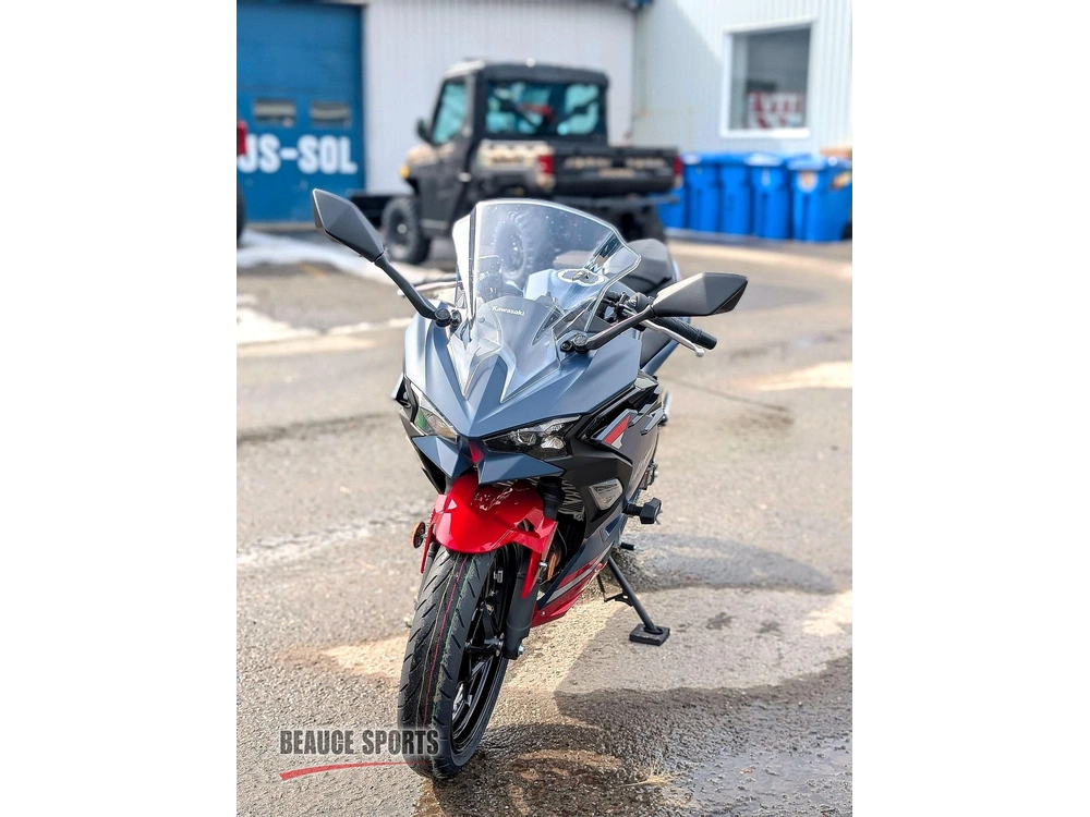 Kawasaki Ninja 500 Se Bleu 🎯 Sport 500cc A2 Débutant Comparatif R3 Cbr500 Performance 🟢 2026 alt