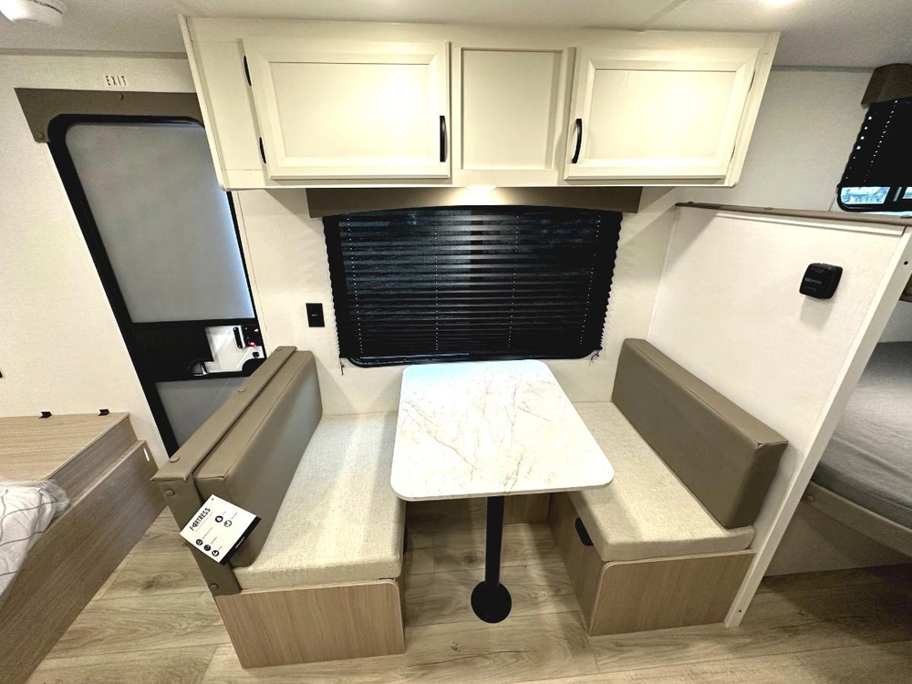 2027 Coachmen Clipper 18bh alt