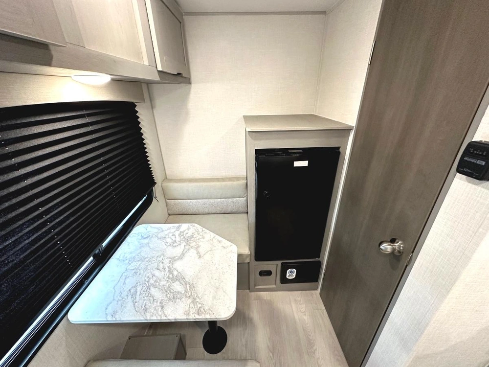 2027 Coachmen Clipper 12rd alt