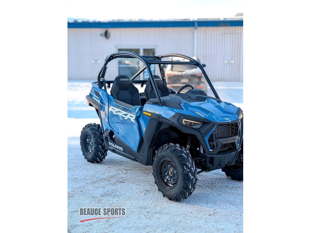 Polaris Rzr Trail Sport - Zenith Blue 900 | 🌍 Concurrents : Maverick Trail / Talon 1000 🌍 | 2026 alt