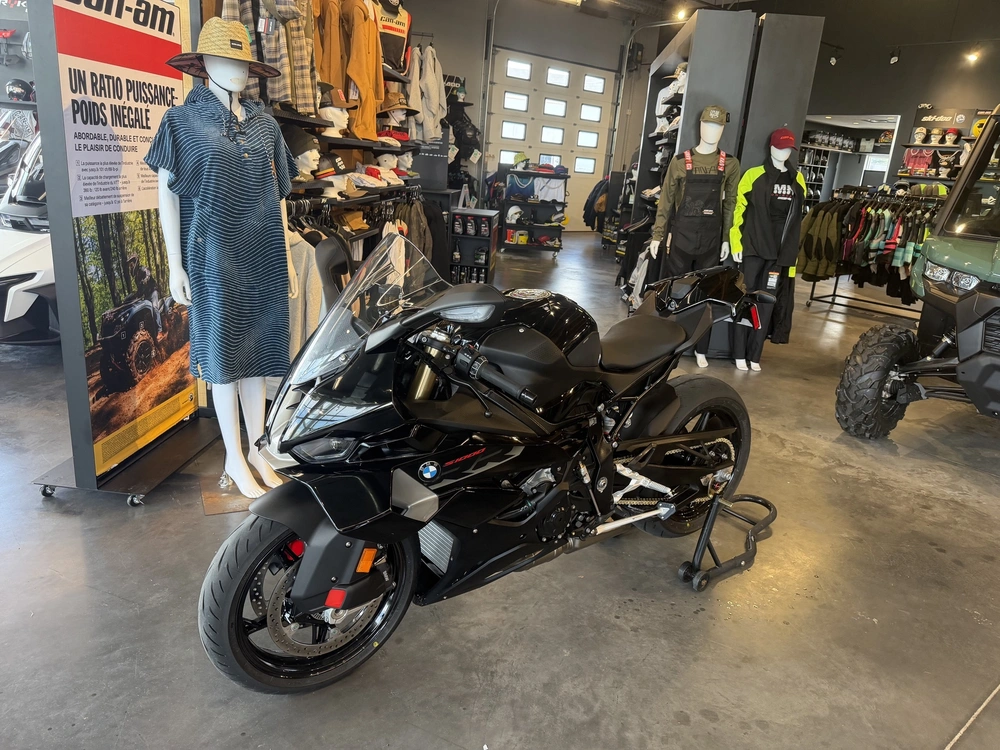 Bmw S1000rr 2026 alt